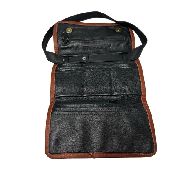 Julia Duseri Rain Guarded Leather Waist Pack, Shoulder Bag, Travel Organizer - Picture 4 of 8